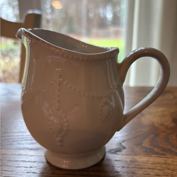 Lenox French Perle creamer - Picture 11 of 13